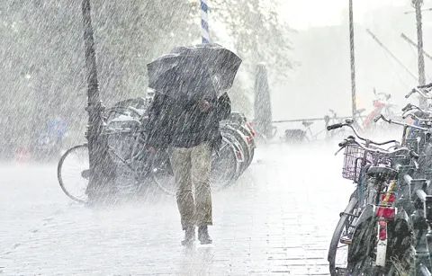 Heavy rains for three days