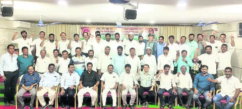 విశ్వవిద్యాలయ పోరాటం!