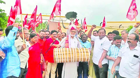 పోలవరం సమస్యలపై చిత్తశుద్ధి లేదు 