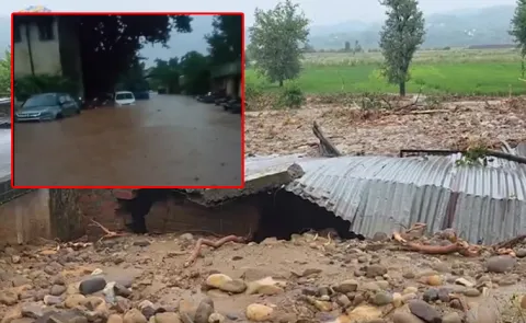 Jammu kashmir Kathua cloudburst Several houses rubble and floodwater