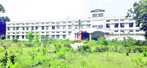 వర్సిటీలో అడ్మిషన్లు
