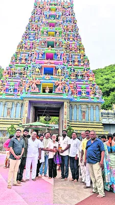 విజయవాడ కనకదుర్గమ్మకు పసుపు, కుంకుమ 