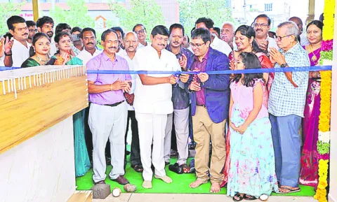 కాకినాడలో మిత్రా హార్ట్‌ మల్టీ  స్పెషాలిటీ హాస్పటల్‌ 
