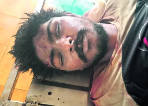 రోడ్డు ప్రమాదంలో యువకుడి మృతి