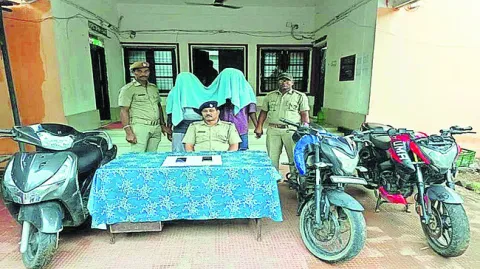 నవీన్