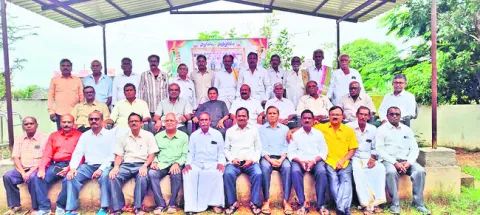 పూర్వ విద్యార్థుల కలయిక