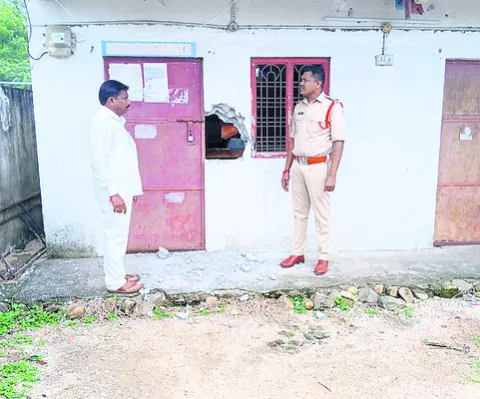 ఇండేన్‌ గ్యాస్‌ ఏజెన్సీలో దొంగతనం