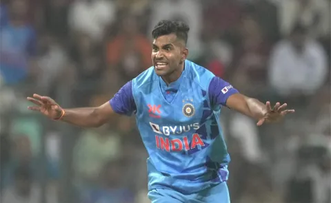 Shivam Mavi Blasts 50 Off 19 Balls With 6 Sixes In Exhilarating UP T20 Knock