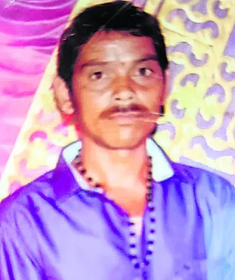 నిత్యావసర సరకుల కోసం వెళ్లి.. 