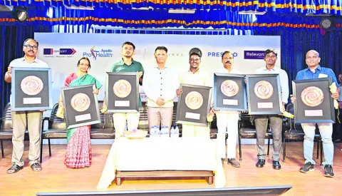 చాంపియన్స్‌ ఆఫ్‌ చైన్నె అవార్డుల ప్రదానం