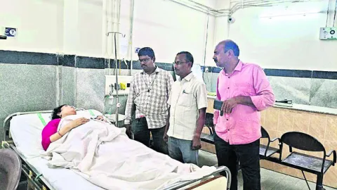 సౌమ్యకు పరామర్శ 
