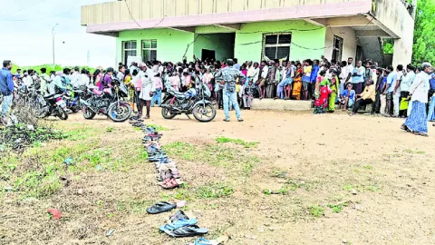 రైతులకు యూరియా తిప్పలు