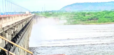 ముసుర