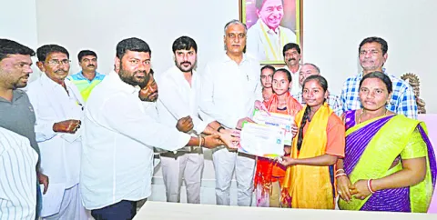 జాతీయ క్రీడలకు విద్యార్థులు ఎంపిక 
