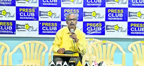 అతి తక్కువ ఫీజుతో వైద్యం అందిస్తాం