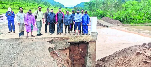 వేగంగా వంతెనలు, రోడ్డు నిర్మించండి
