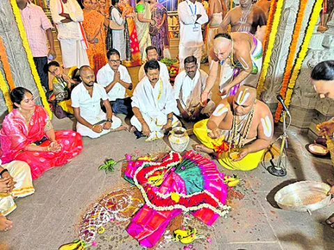 పవిత్రోత్సవాలకు అంకురార్పణ 