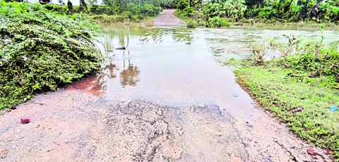 లంక గ్రామాలను భయపెడుతున్న వరద 