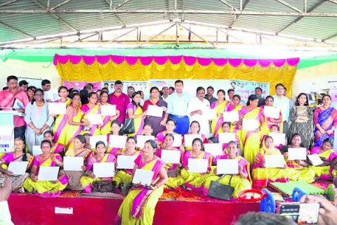 అందరి కృషితోనే ‘ఆస్పిరేషనల్‌’ సక్సెస్‌