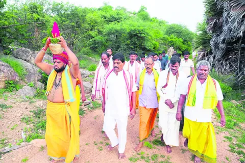 యాదగిరి క్షేత్రంలో స్వాతినక్షత్ర పూజలు