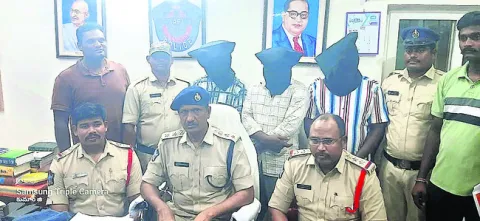 దొంగతనానికి దారితీసిన జల్సాలు