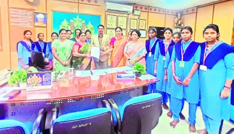 మలేషియా వర్సిటీతో ఎస్పీడబ్ల్యూ కళాశాల ఒప్పందం 