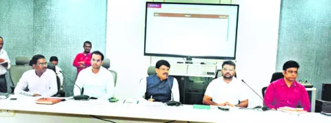 భూ సంబంధిత సమస్యల పరిష్కారమే లక్ష్యం 