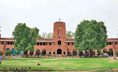 8AM 8PM Shift at Delhi University Exploitation of Resources