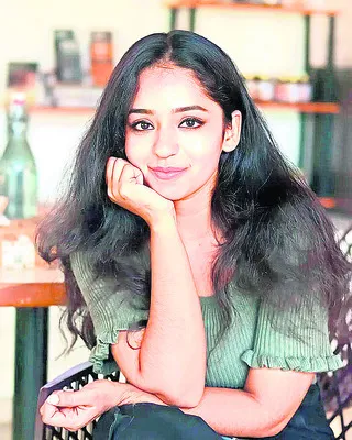 పోలీస్‌ ఫ్యామిలీ ఫస్ట్‌లుక్‌ విడుదల 