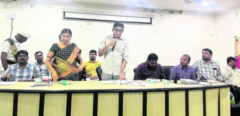 ప్రజలకు ఇబ్బంది రానీయొద్దు