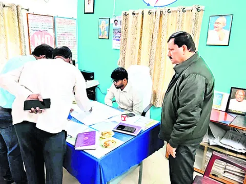 విద్యుత్‌ అంతరాయం కలగకుండా చూడాలి