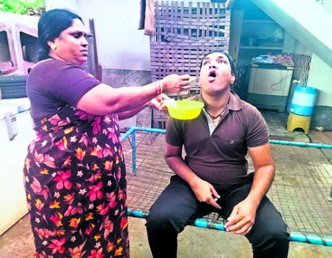 25 ఏళ్ల చంటి బిడ్డ.. అయినా అనర్హుడే 
