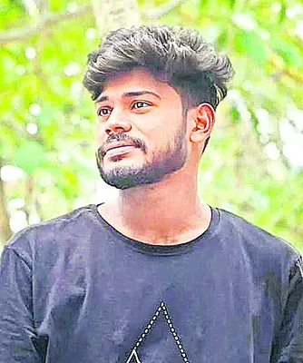 రోడ్డు ప్రమాదంలో యువకుడి మృతి