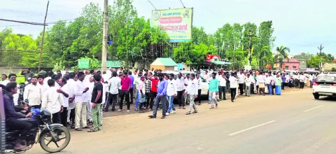 కాకాణ
