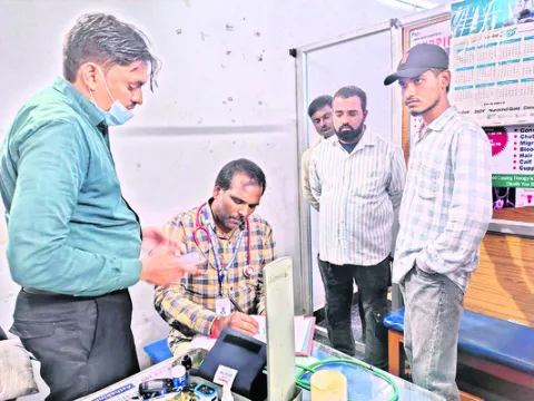 నకిలీ వైద్యకేంద్రాల్లో తనిఖీలు