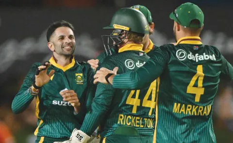 AUS vs SA 1st ODI: Keshav Maharaj Creates History Becomes 1st Spinner To