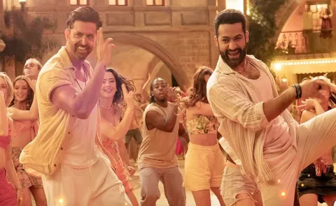 Salam Anali Full Video Song Out Form Jr NTR, Hrithik Roshan Starrer War 2 Movie