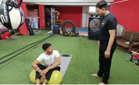 Sagar Brahmabhatt Fighting Rare Genetic Disorder Try To Achieve Guinness Record