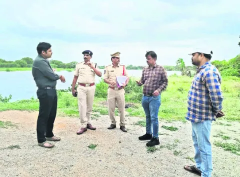 ఉత్సవాలు ముగిసేవరకు ప్రత్యేక నిఘా