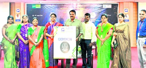 నైపుణ్యాలను మెరుగుపరుచుకోండి