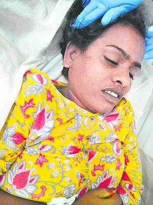 ఉండవల్లిలో నవ వధువు ఆత్మహత్య   