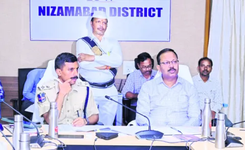 పండుగలు ప్రశాంతంగా జరుపుకోవాలి