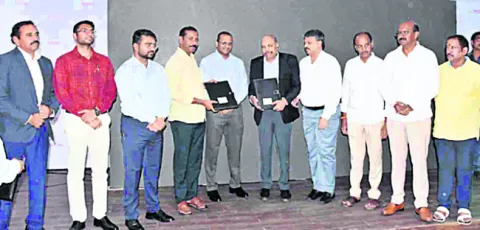 రతన్‌ టాటా ఇన్నోవేషన్‌ హబ్‌ ప్రారంభం 