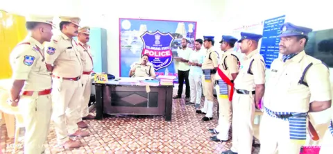 పెండింగ్‌ కేసుల సత్వర పరిష్కారం 