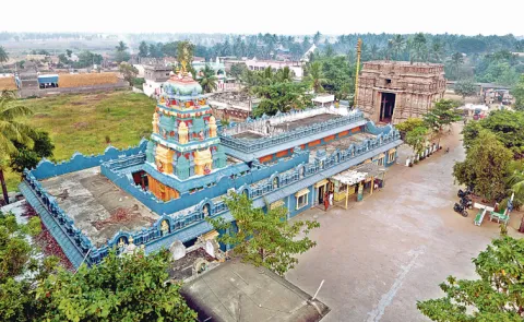 Aishwarya Pradayini Kota Sattemma Temple at Nidadavole in Andhra Pradesh