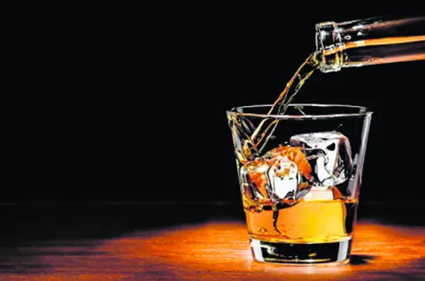 టెండర్‌ ఫీజు రూ.3 లక్షలు