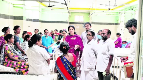 గర్భిణులను ఆస్పత్రులకు తరలించాలి