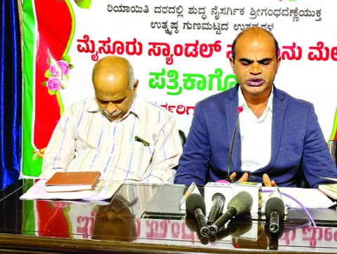 ప్రతిభా వికాసానికి వేదిక అవసరం 