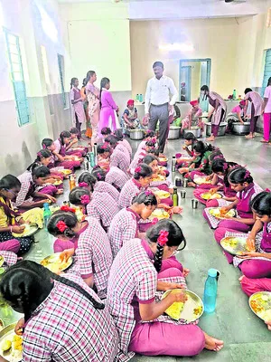 తల్లిదండ్రులు ఆందోళన చెందవద్దు
