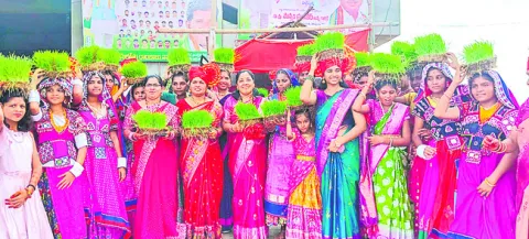 గిరిజ